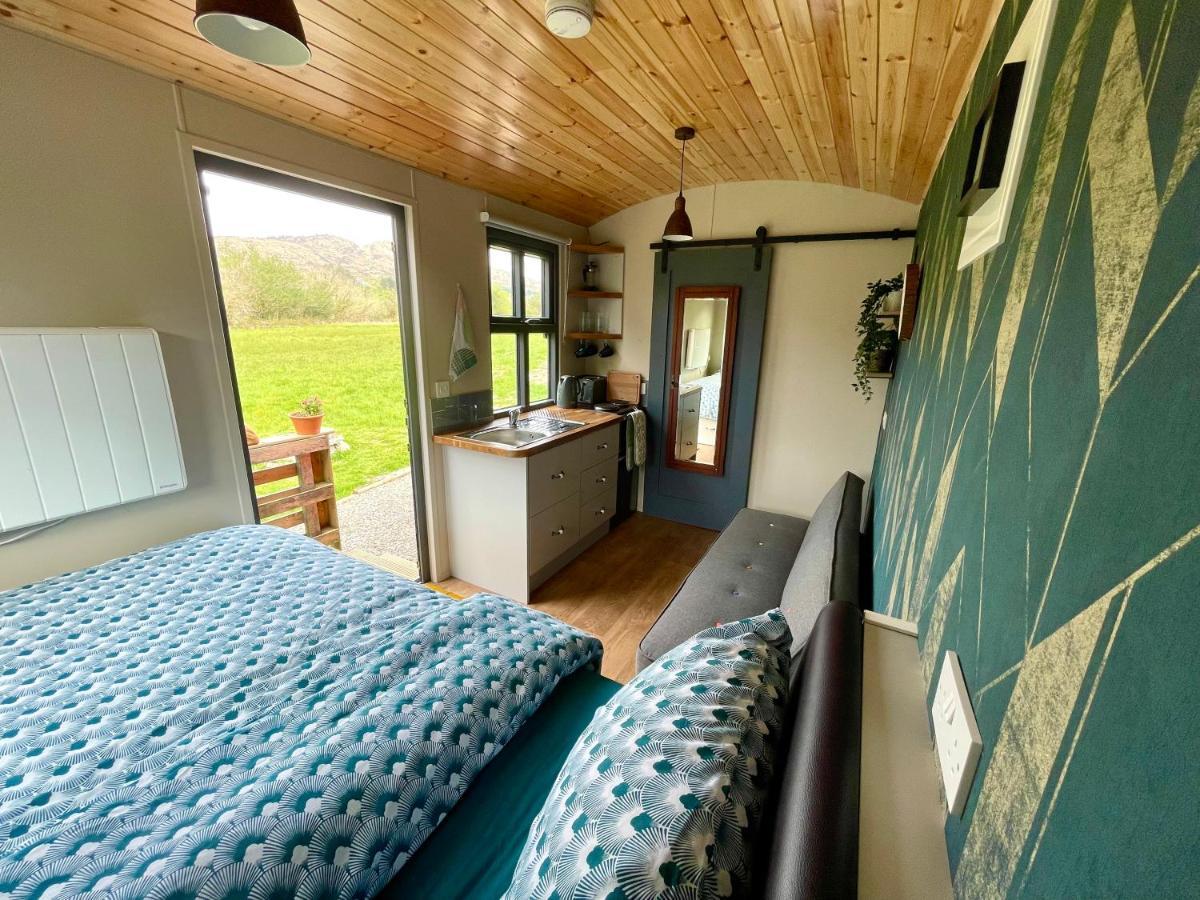 Hotel Stepping Stones Glamping Little Red Bantry Exterior foto