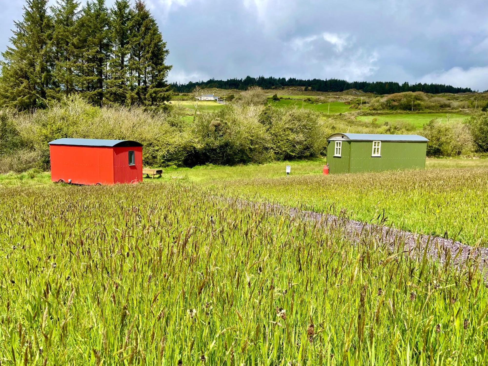 Hotel Stepping Stones Glamping Little Red Bantry Exterior foto